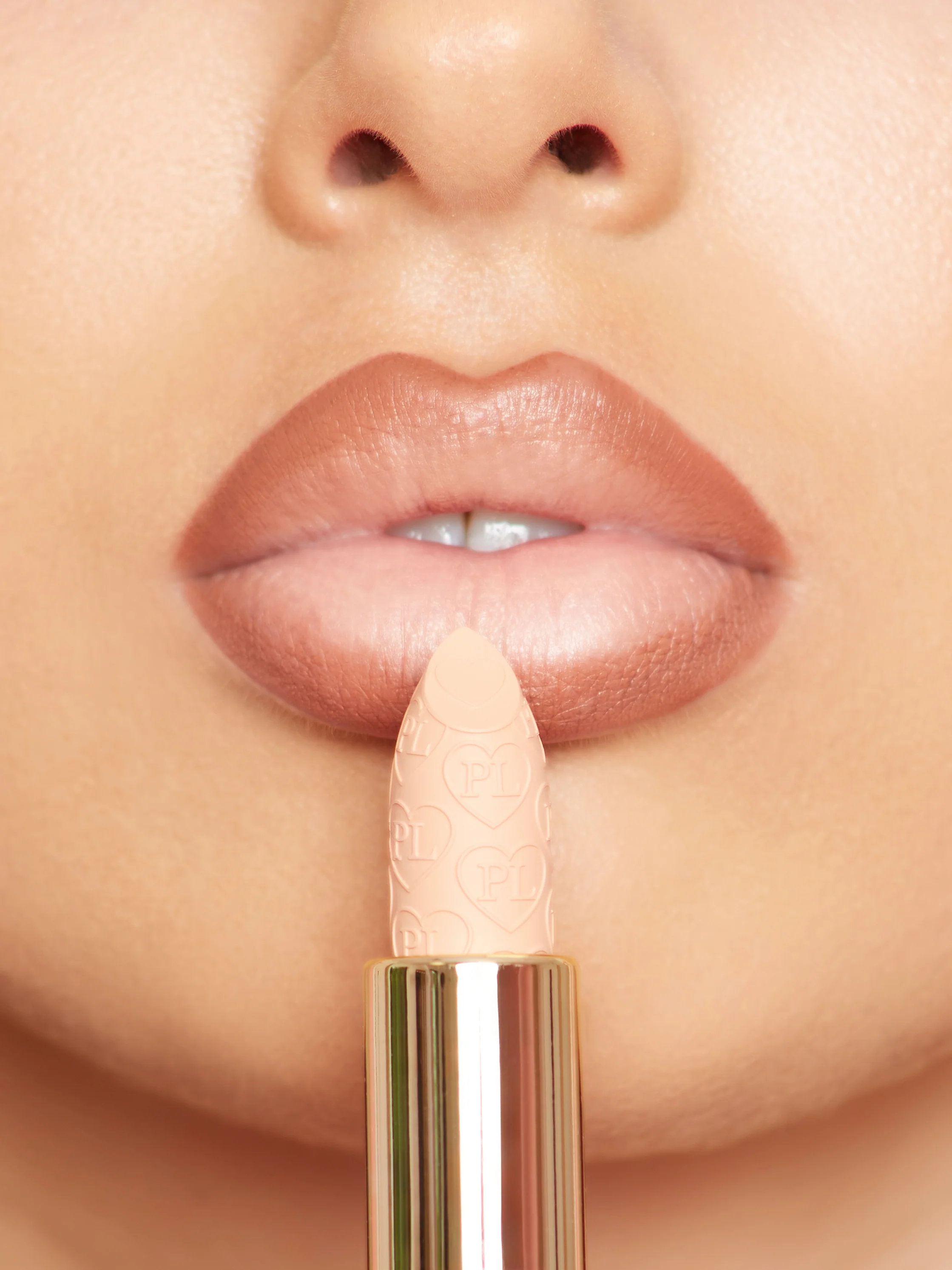 Kiss and Makeup Lipstick & Lip Liner Kit - Image 22