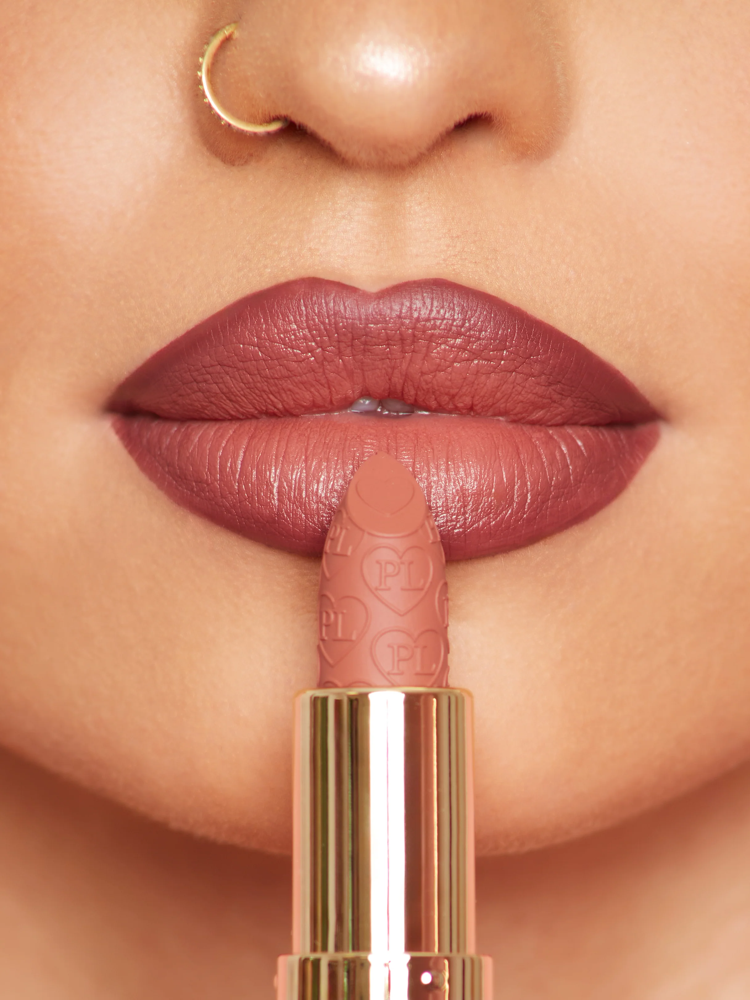 Kiss and Makeup Lipstick & Lip Liner Kit - Image 26