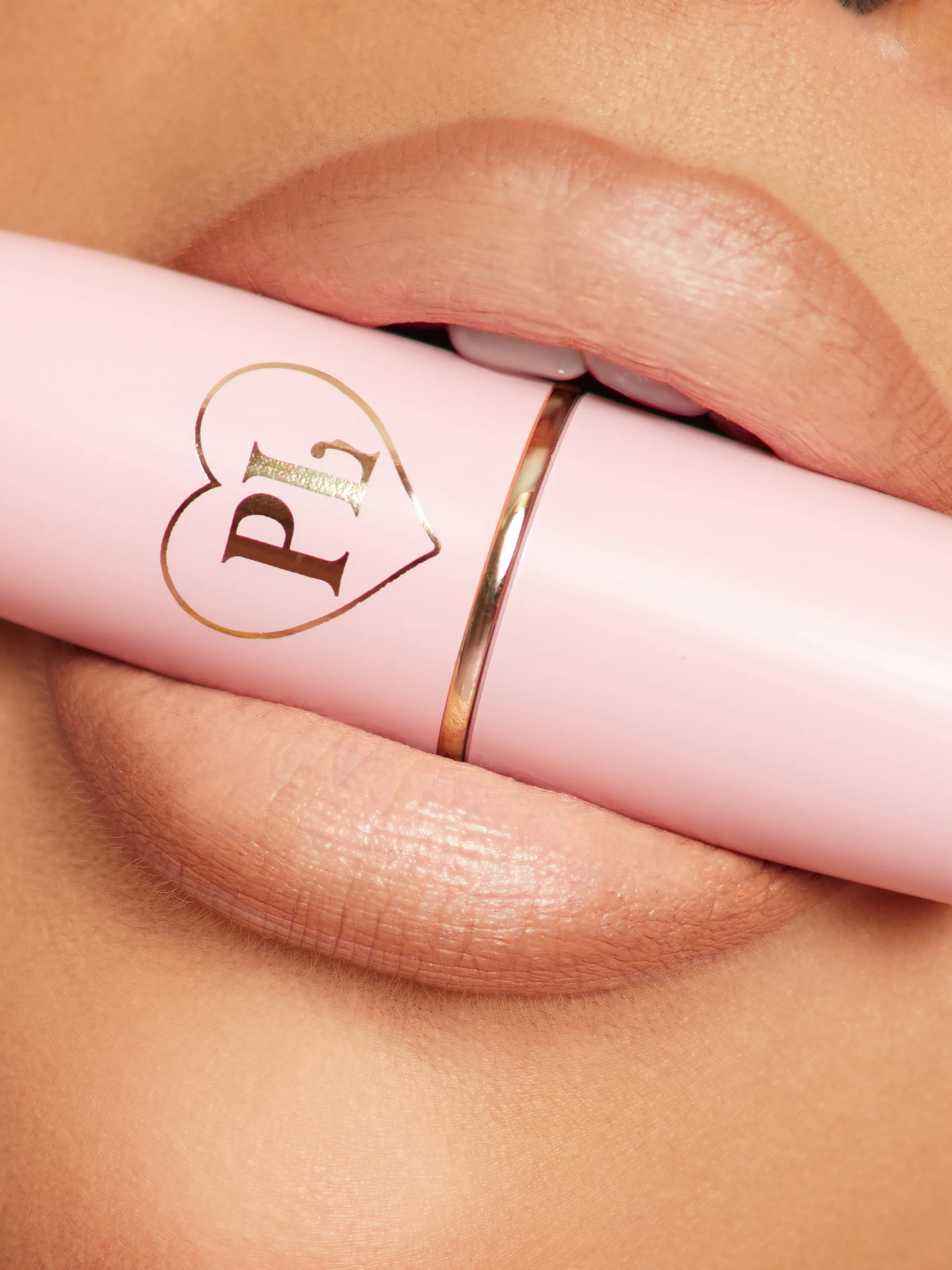 Kiss and Makeup Lipstick & Lip Liner Kit - Image 31