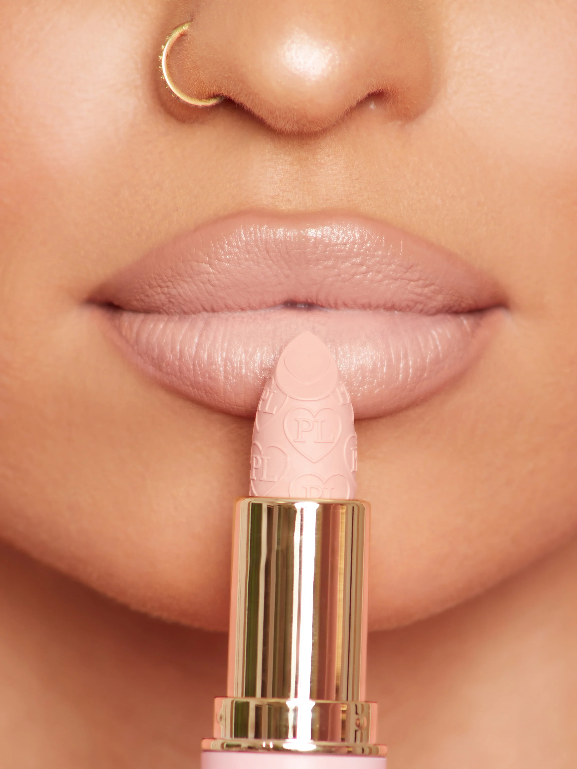 Kiss and Makeup Lipstick & Lip Liner Kit - Image 32
