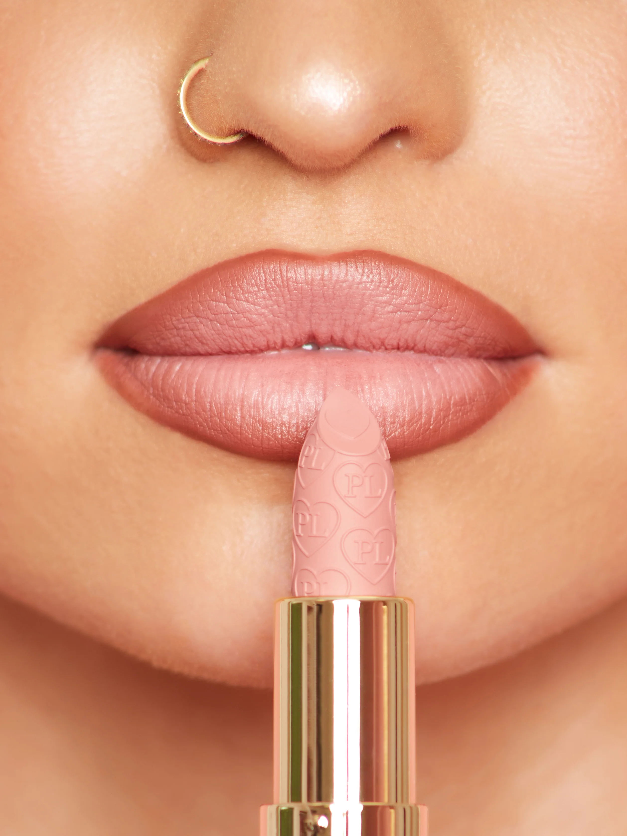 Kiss and Makeup Lipstick & Lip Liner Kit - Image 34