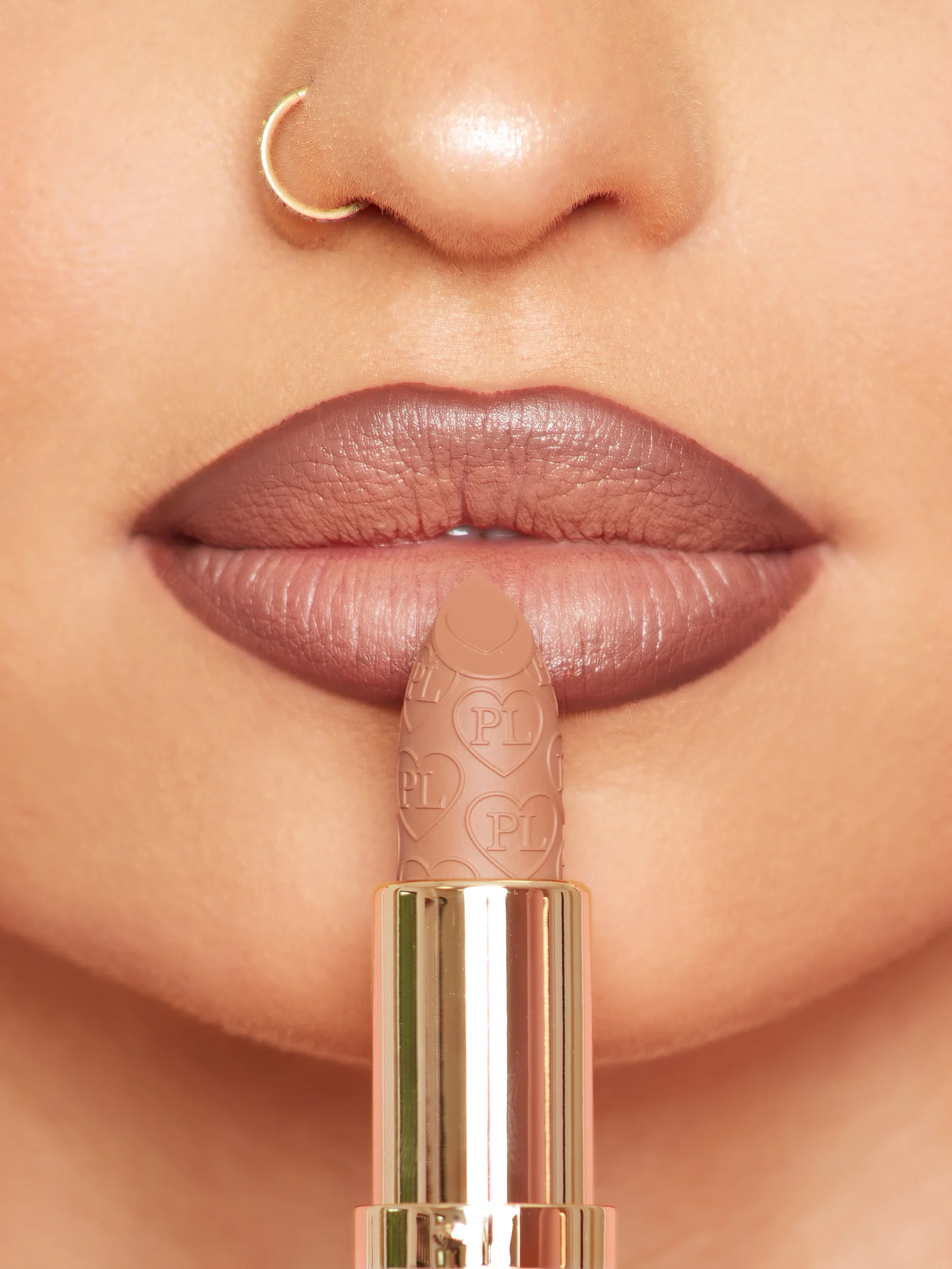 Kiss and Makeup Lipstick & Lip Liner Kit - Image 42