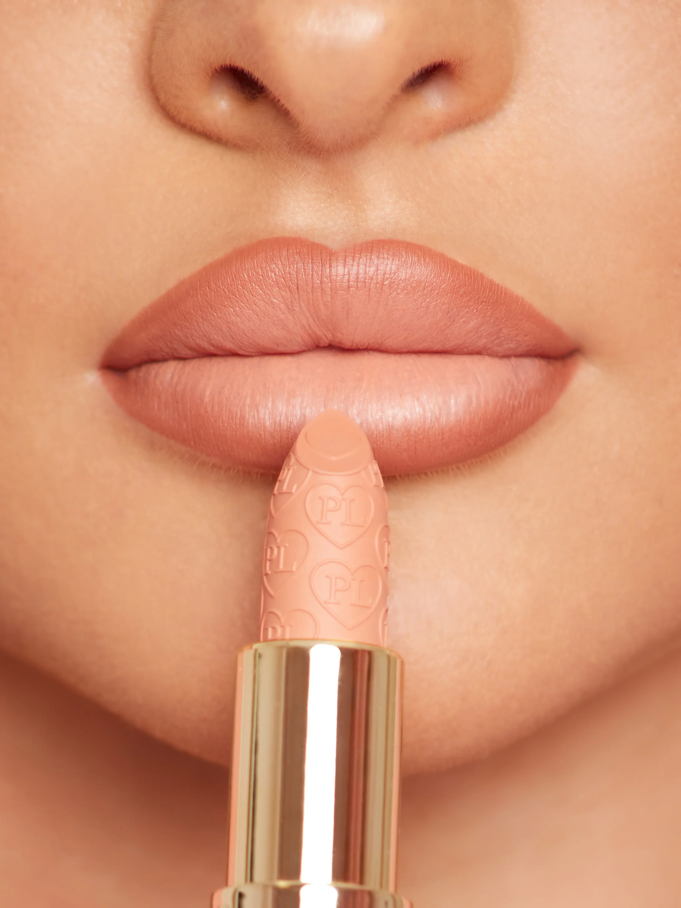 Kiss and Makeup Lipstick & Lip Liner Kit - Image 48