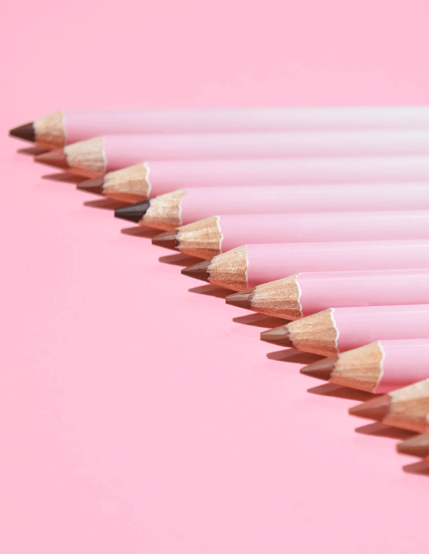 Ultimate Definition Sharpenable Lip Liner - Image 5