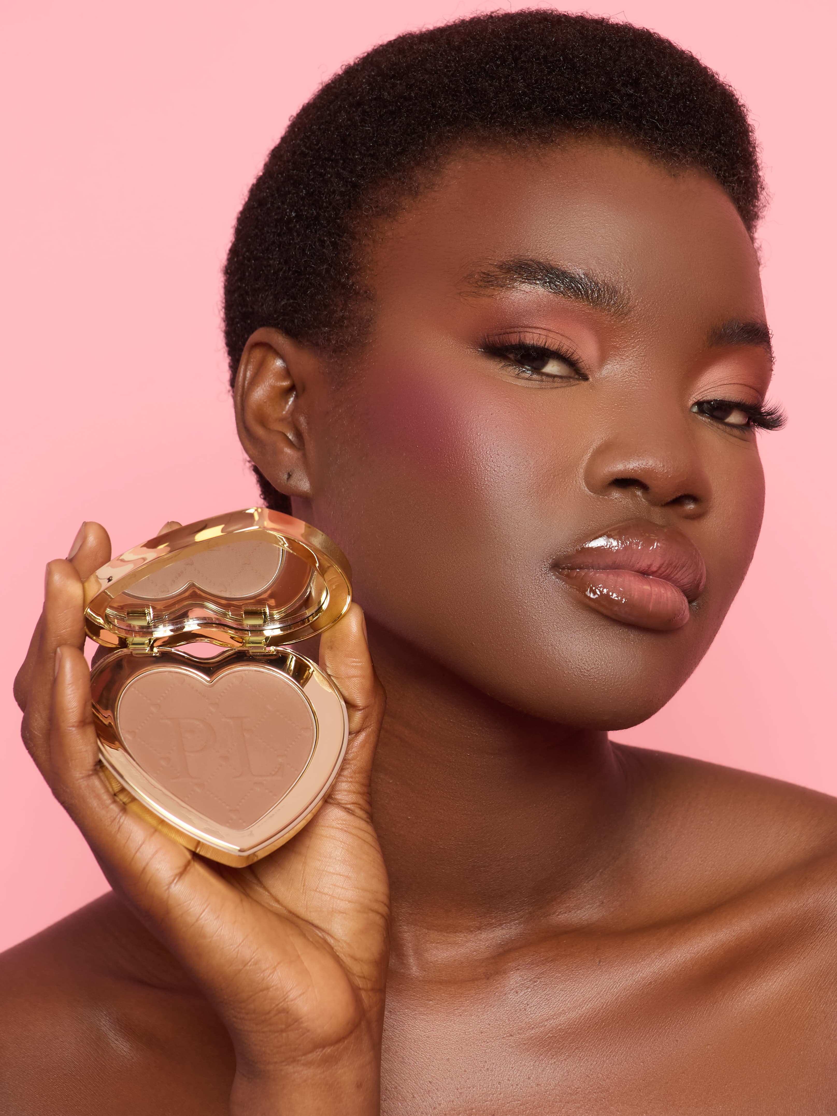 Under-Eye Brightening Powder - Image 2