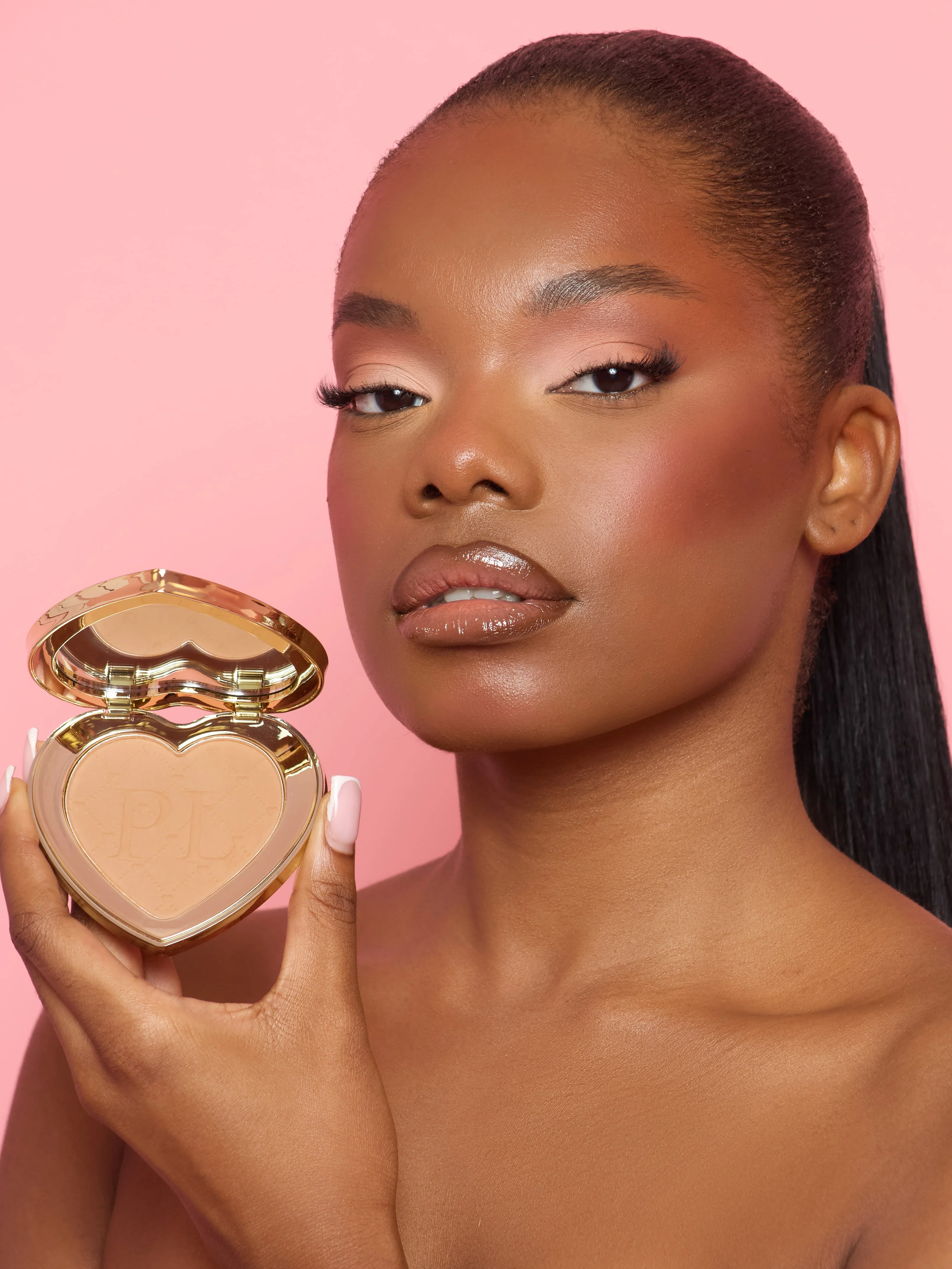 Under-Eye Brightening Powder - Image 92